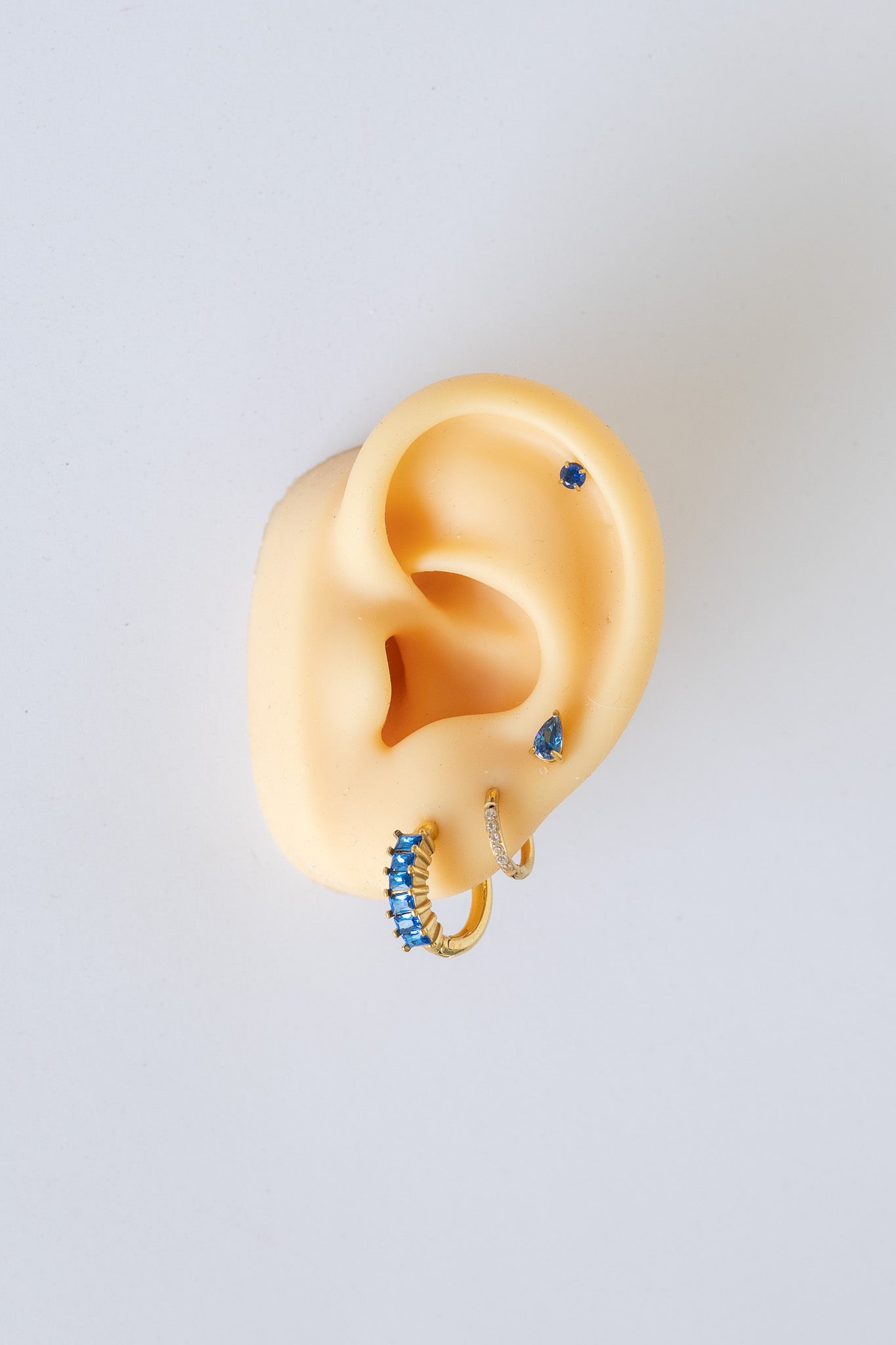 Crystal Flat Back Stud in Blue