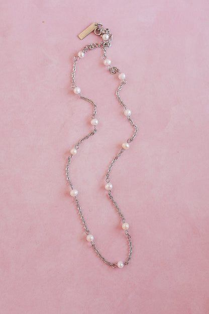 Evelynn Necklace