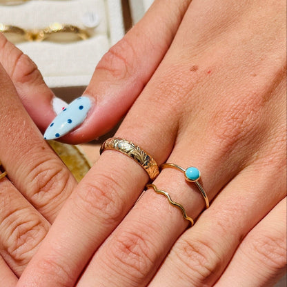 FLORAL BAND RING