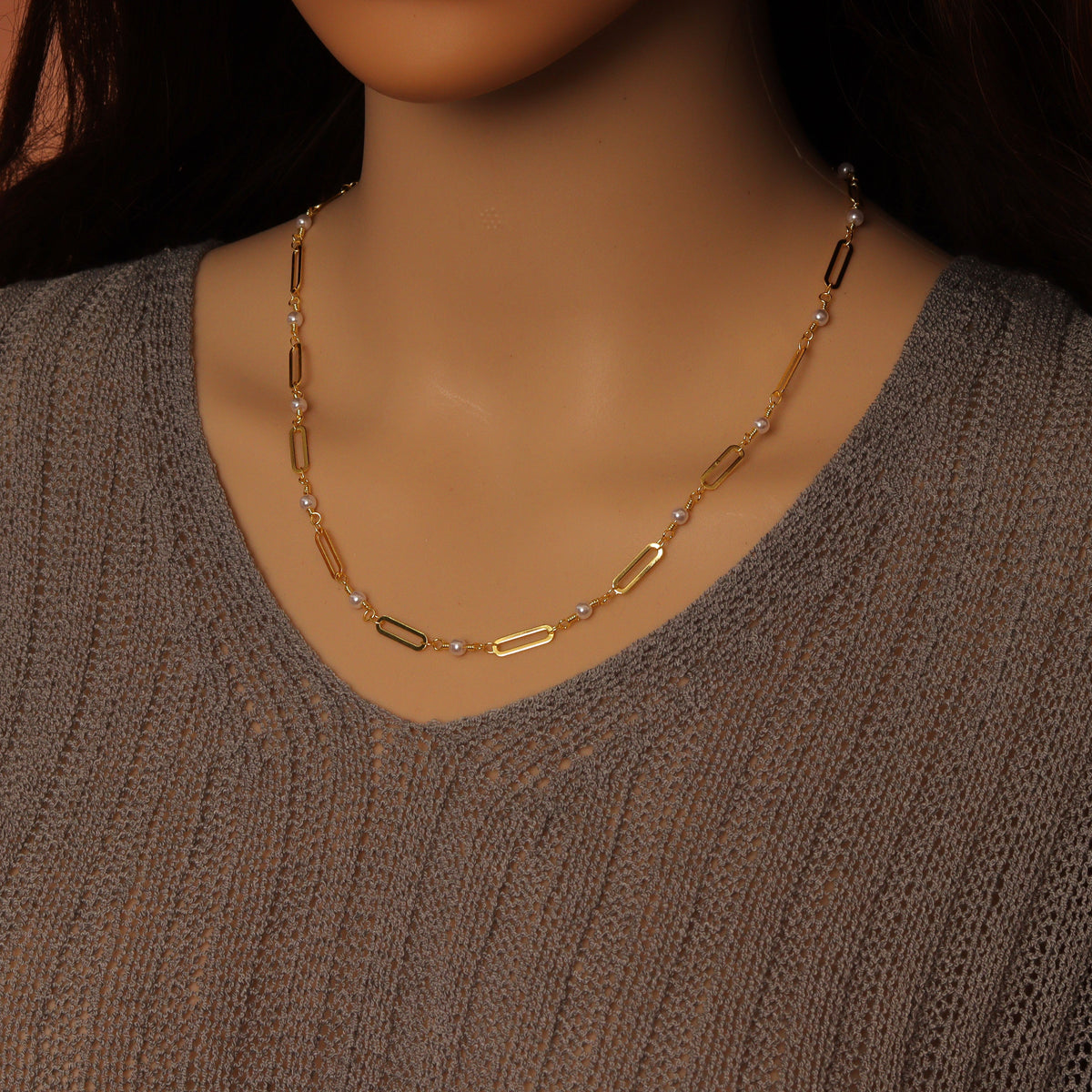 Wholesale Pearl Paperclip chain by Yard, HX22