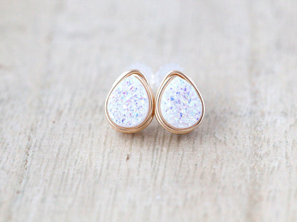 Druzy Teardrop Studs - Confetti Cream