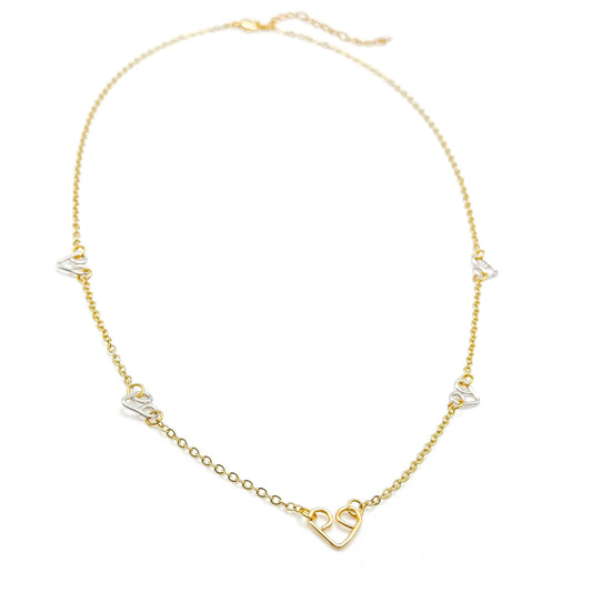 Intertwined necklace