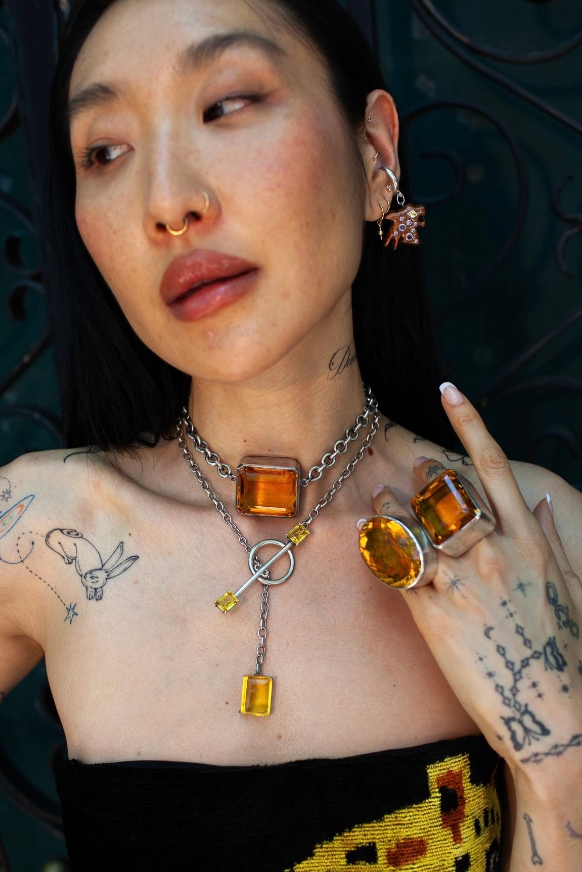 Gem Drop Toggle Necklace in Golden (Silver)