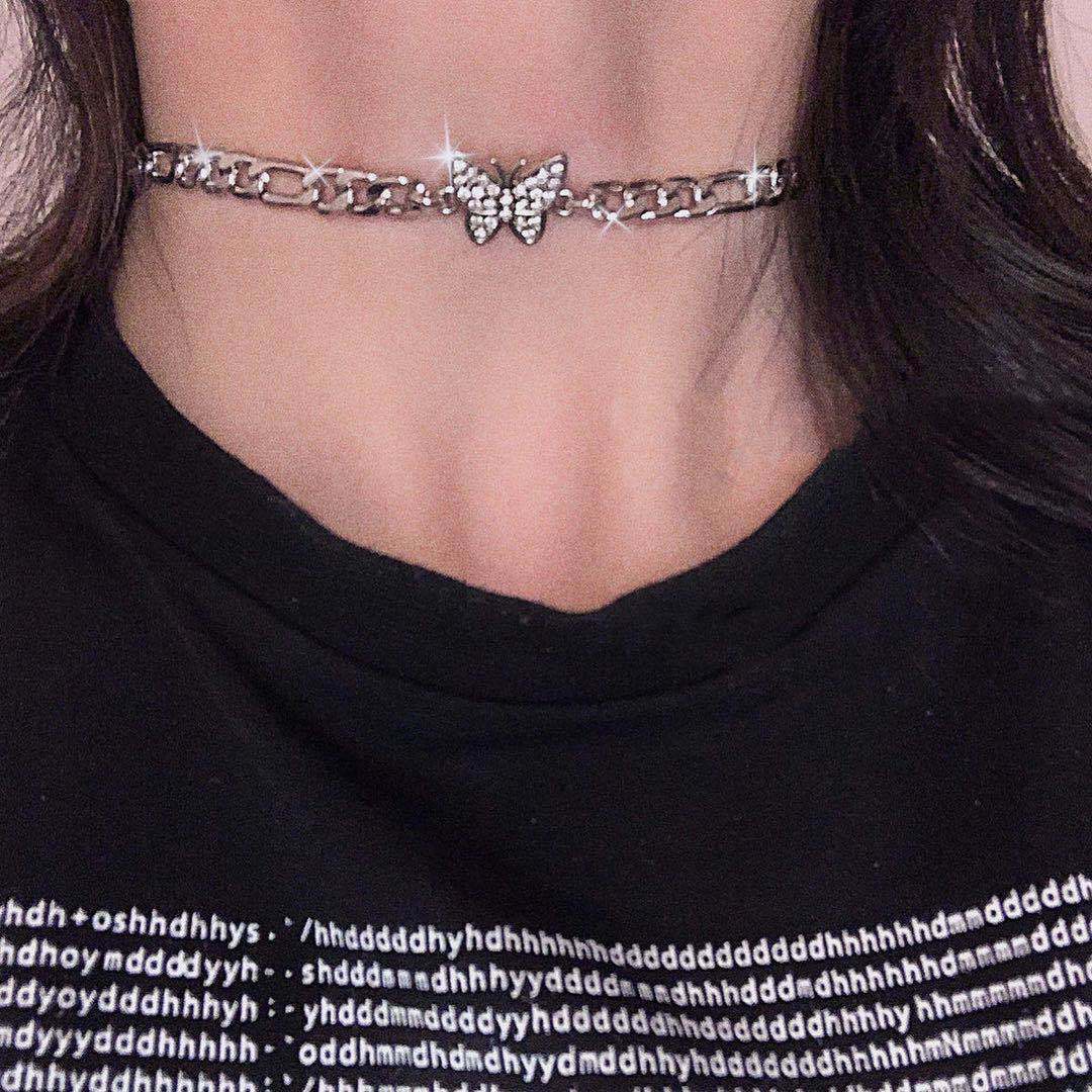 Alloy Butterfly Rhinestone Pearl Clavicle Chain Necklace Europe Style Hausofjb