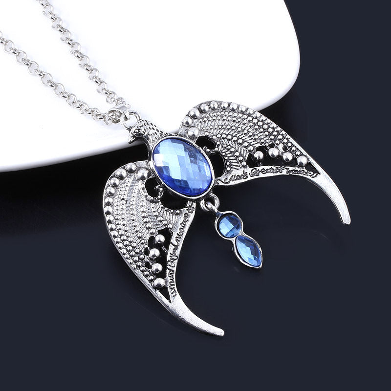 British Retro Owl Necklace Alloy Cartoon Pharmacy Bottle Death Holy Device Hausofjb