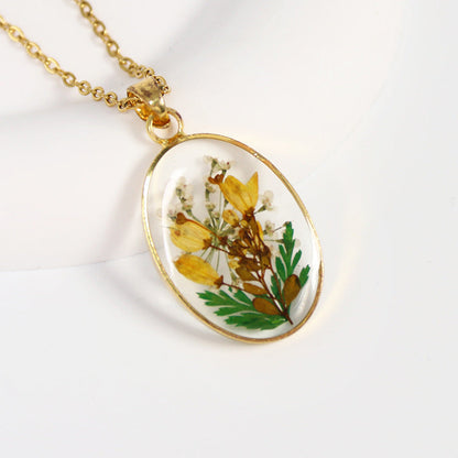 Preserved Flower Necklace Epoxy Resin Jewelry French Retro Style Hausofjb