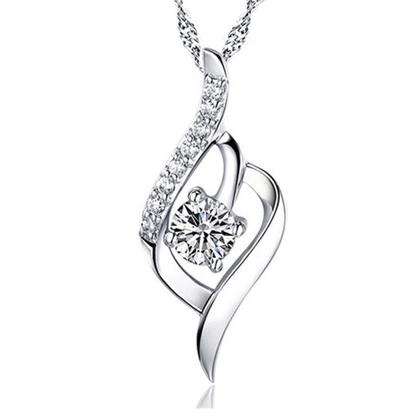 Womens Simple Inlaid Zircon Collarbone Necklace Summer Hausofjb