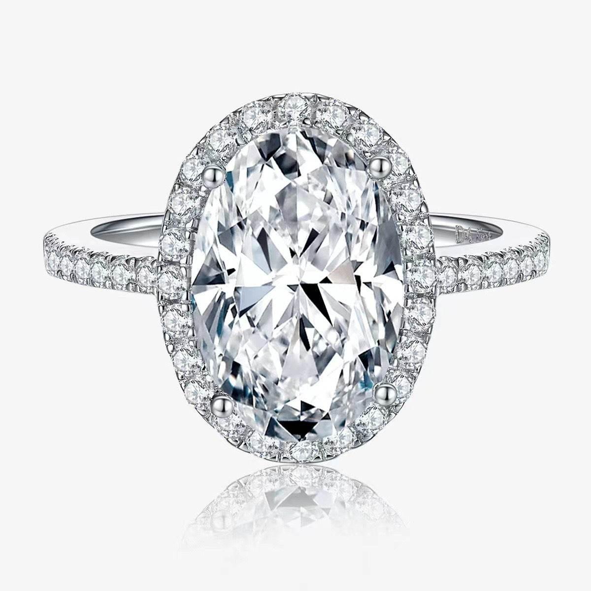 Dazzling 4 Carat Oval-Cut CZ Halo Adjustable Ring with Pave Band, Cubic Zirconia Luxury Design for Men and Women