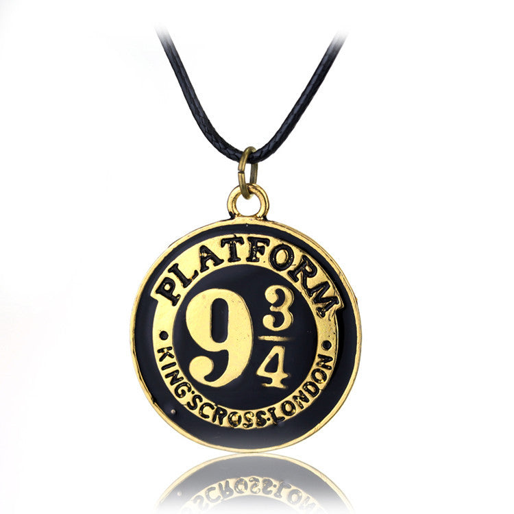 British Retro Owl Necklace Alloy Cartoon Pharmacy Bottle Death Holy Device Hausofjb