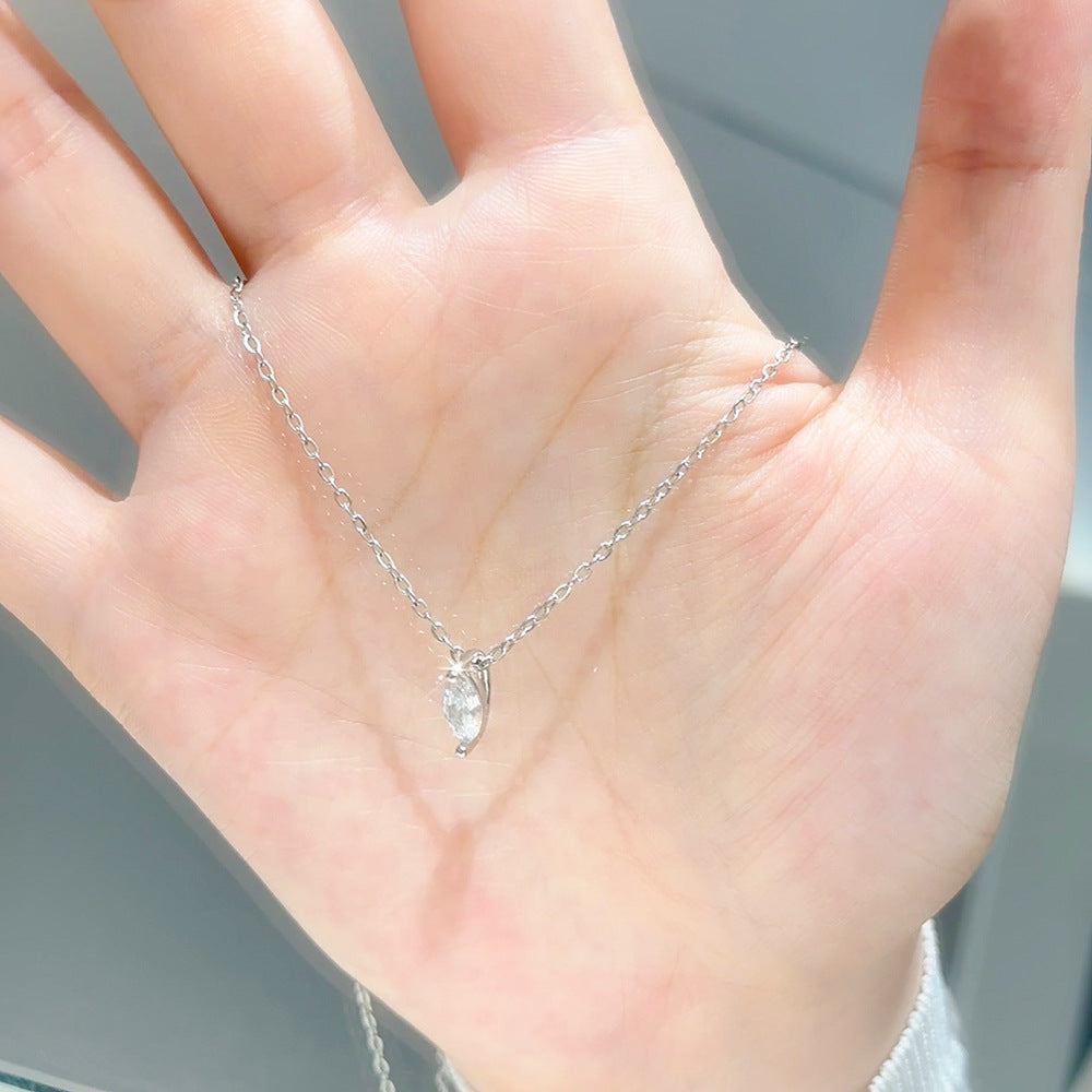 Women's White Chalcedony Titanium Steel Necklace Bow Design High Grade Classic Hausofjb