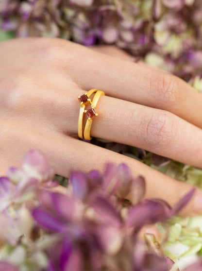Garnet and Gold Split Shank Ring