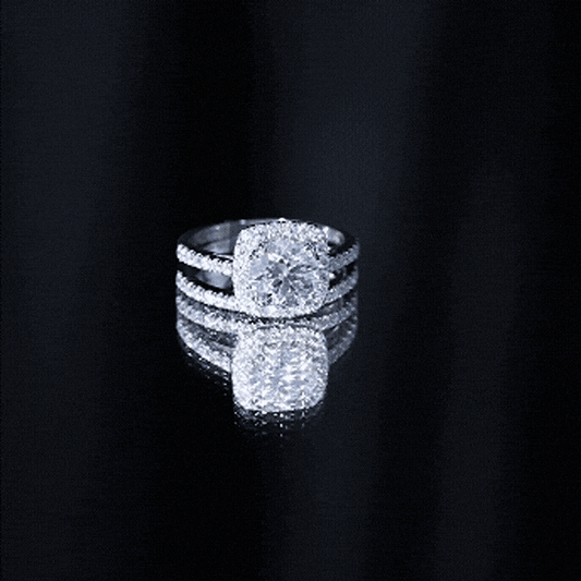 Lab Grown 2 Carat Diamond Halo Engagement Ring With Wedding Band
