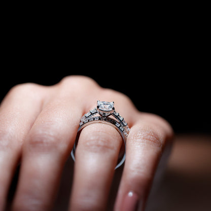 IGI Certified 1 Carat Lab Grown Diamond Princess Cut Engagement Ring with Band
