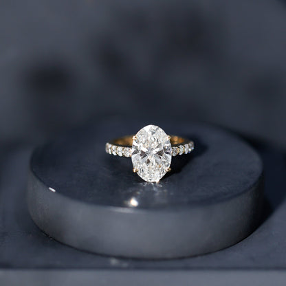 IGI Certified 3 Carat Lab Grown Oval Diamond Engagement Ring for Women