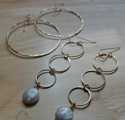 FIN COIN PEARL EARRINGS