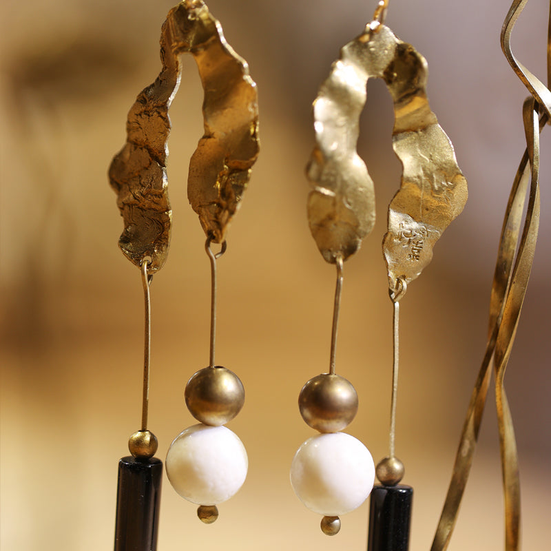 Ivory & Noir Relic Drops Maison YuTang