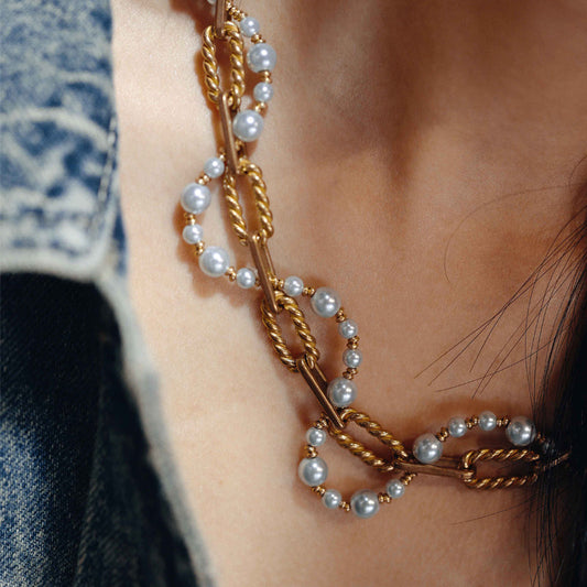 Perle Tressée Pearl Chain Necklace Maison YuTang