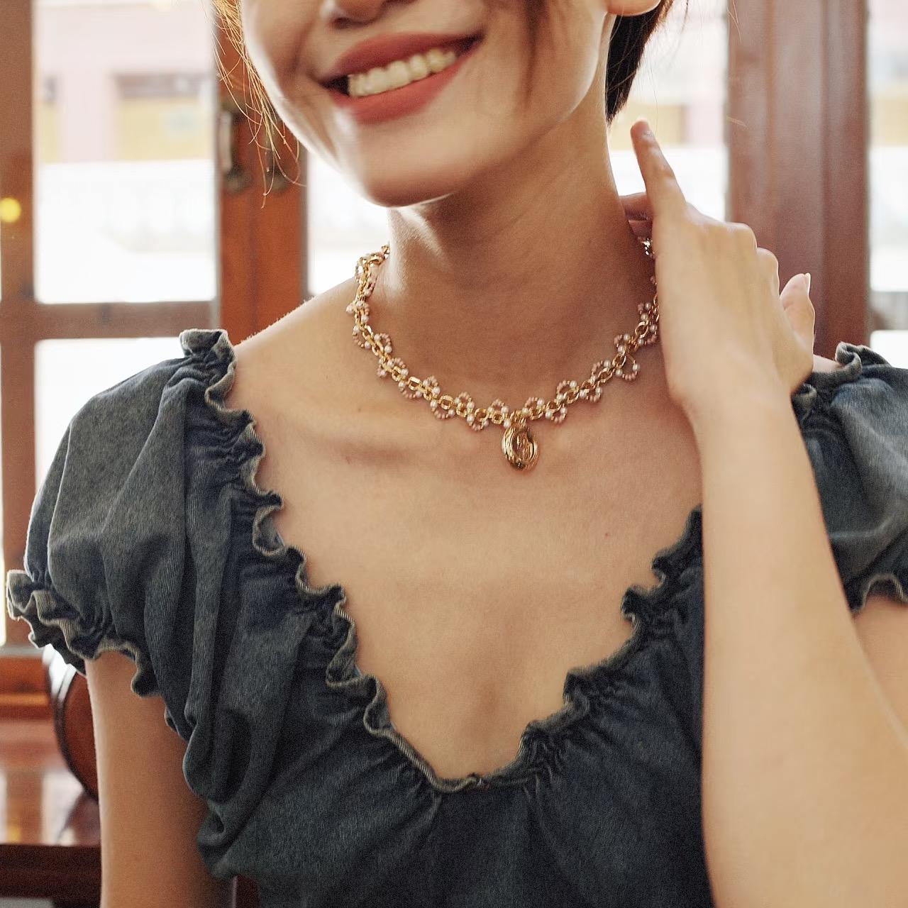 Roselle Wave Medallion Necklace Maison YuTang