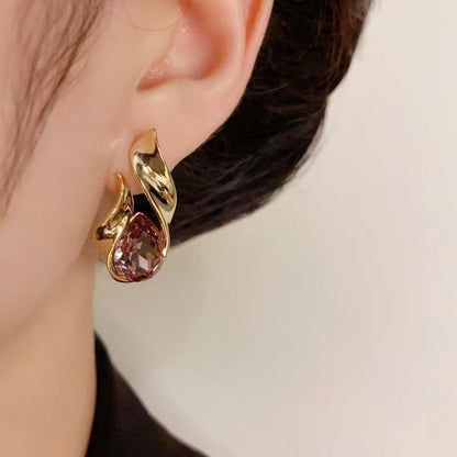 2026 Metal Teardrop Stud Earrings, European Retro Light Luxury Jewelry
