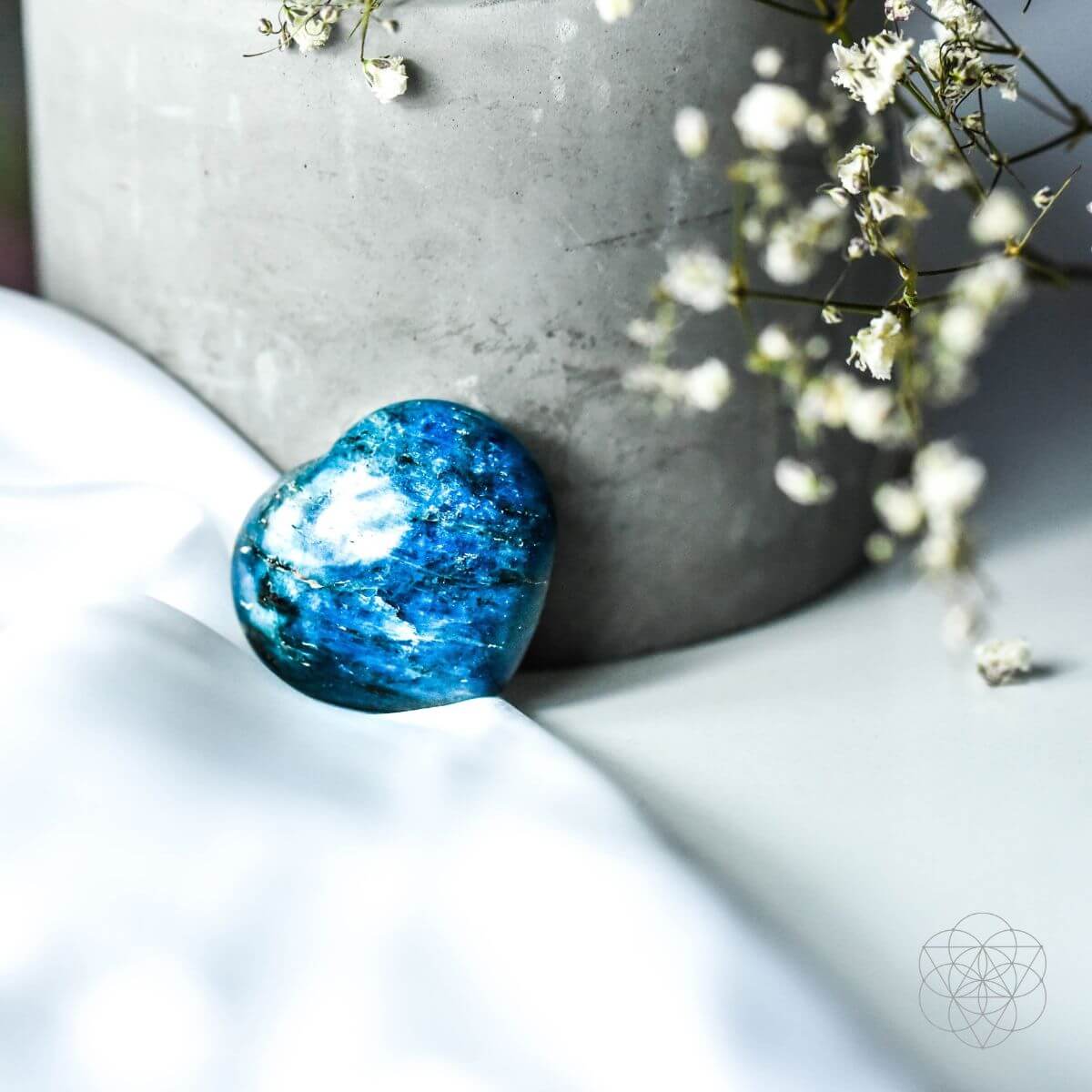 Apatite Heart of Positivity Conscious Items