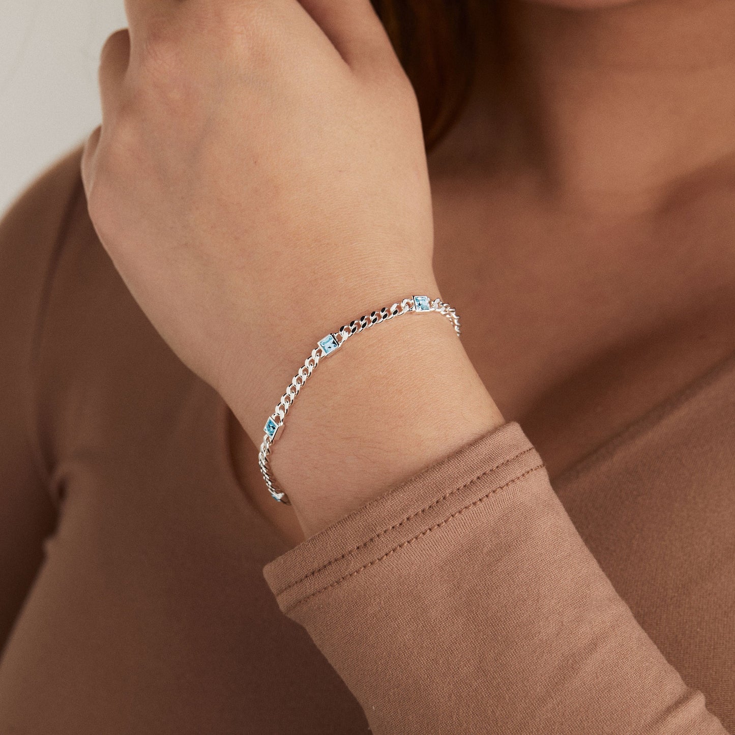March Birthstone Aquamarine Curb Chain Bracelet ALEX AND ANI