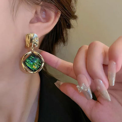 Vintage Rhombus Resin Dangle Earrings, French Court Style, Niche Design Jewelry