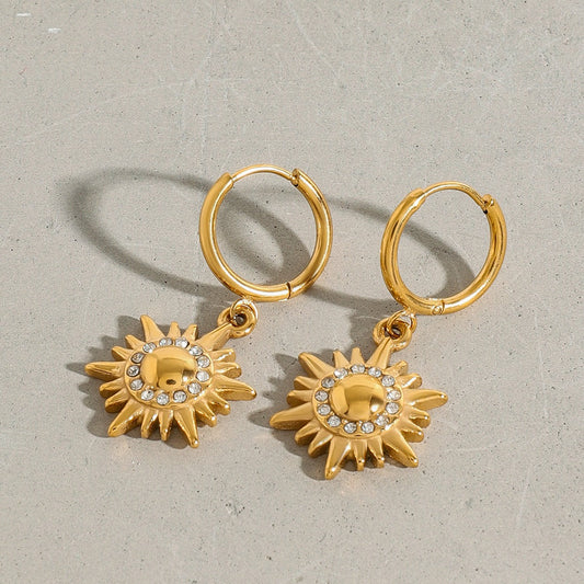 18K Gold Sun-shaped Diamond-studded Earrings With Unique Design