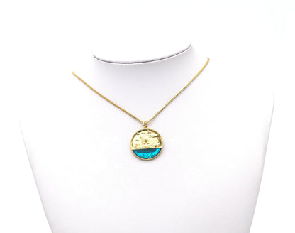Gold Enamel Skull Charm, Sku#Y606