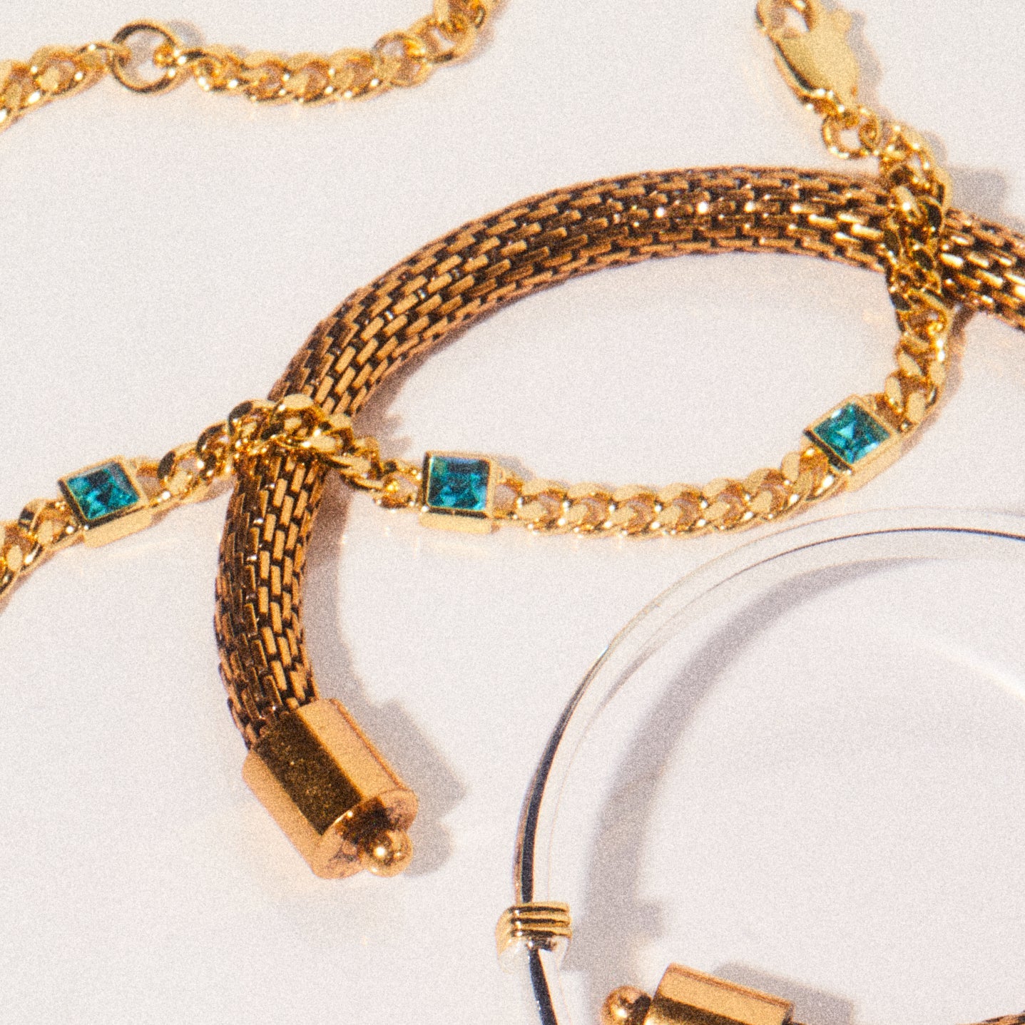 March Birthstone Aquamarine Curb Chain Bracelet ALEX AND ANI