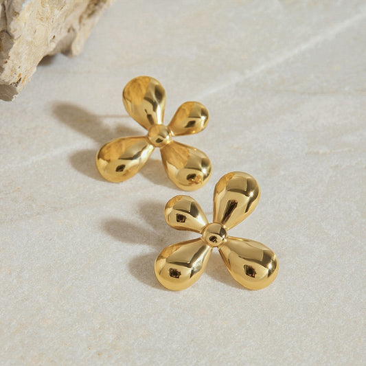 18K Gold Flower-shaped Earrings With Classic And Simple Design