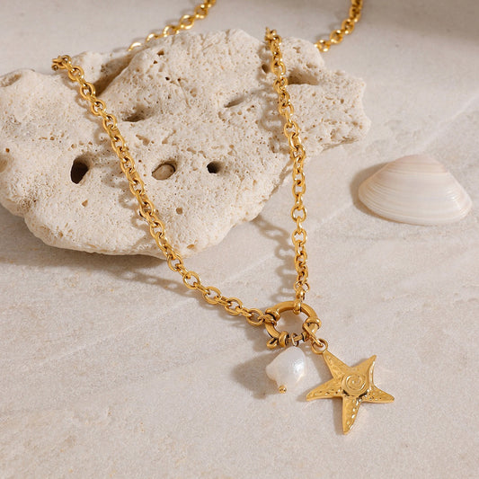 18K Gold Starfish With Pearl Design Exquisite And Noble Necklace
