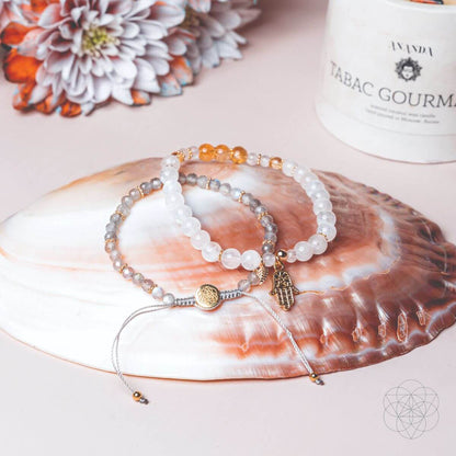 Golden Hand of Fortune - Bracelets of Wealth Conscious Items