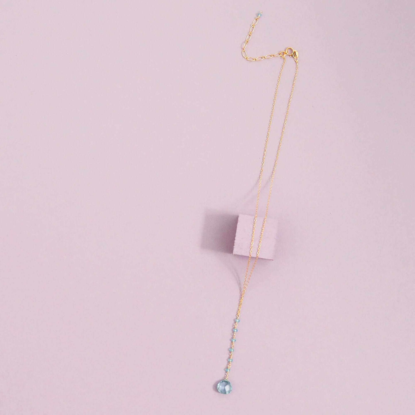 Green Amethyst Mini Yoga PendantYoga  pendant necklace with a green amethyst (a.k.a. prasiolite) gemstone and peridot accent stones- 18-20" long with a 2" extender chain- Pendant drop is 2" long- 1NecklacesPARKEN JEWELRYVettedArcGreen Amethyst Mini Yoga Pendant