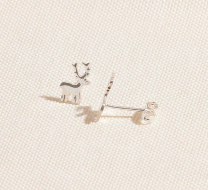 Deerly Loved Sterling Silver Stud Earrings – Festive Reindeer Charm