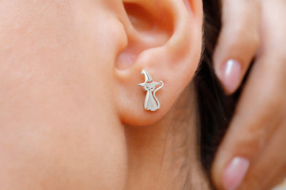 Witchy Vibes: Enchanting Cat Earrings for Spooky Style
