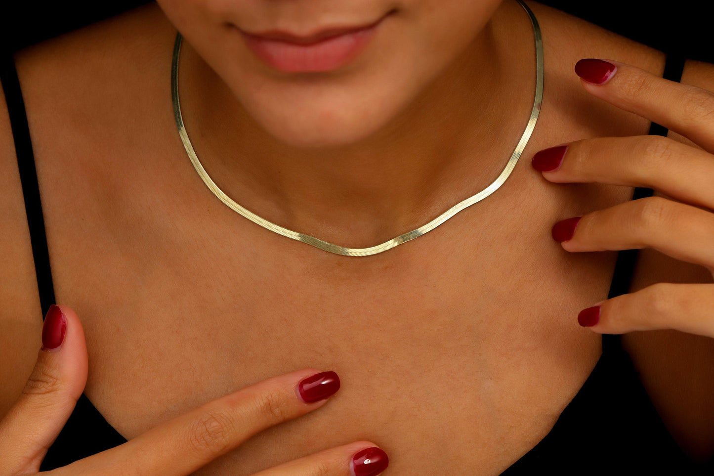 Glimmer & Grace Herringbone Snake Chain Necklace - Dazzling Elegance in Every Curve