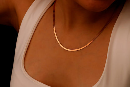 Glimmer & Grace Herringbone Snake Chain Necklace - Dazzling Elegance in Every Curve