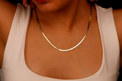 Glimmer & Grace Herringbone Snake Chain Necklace - Dazzling Elegance in Every Curve