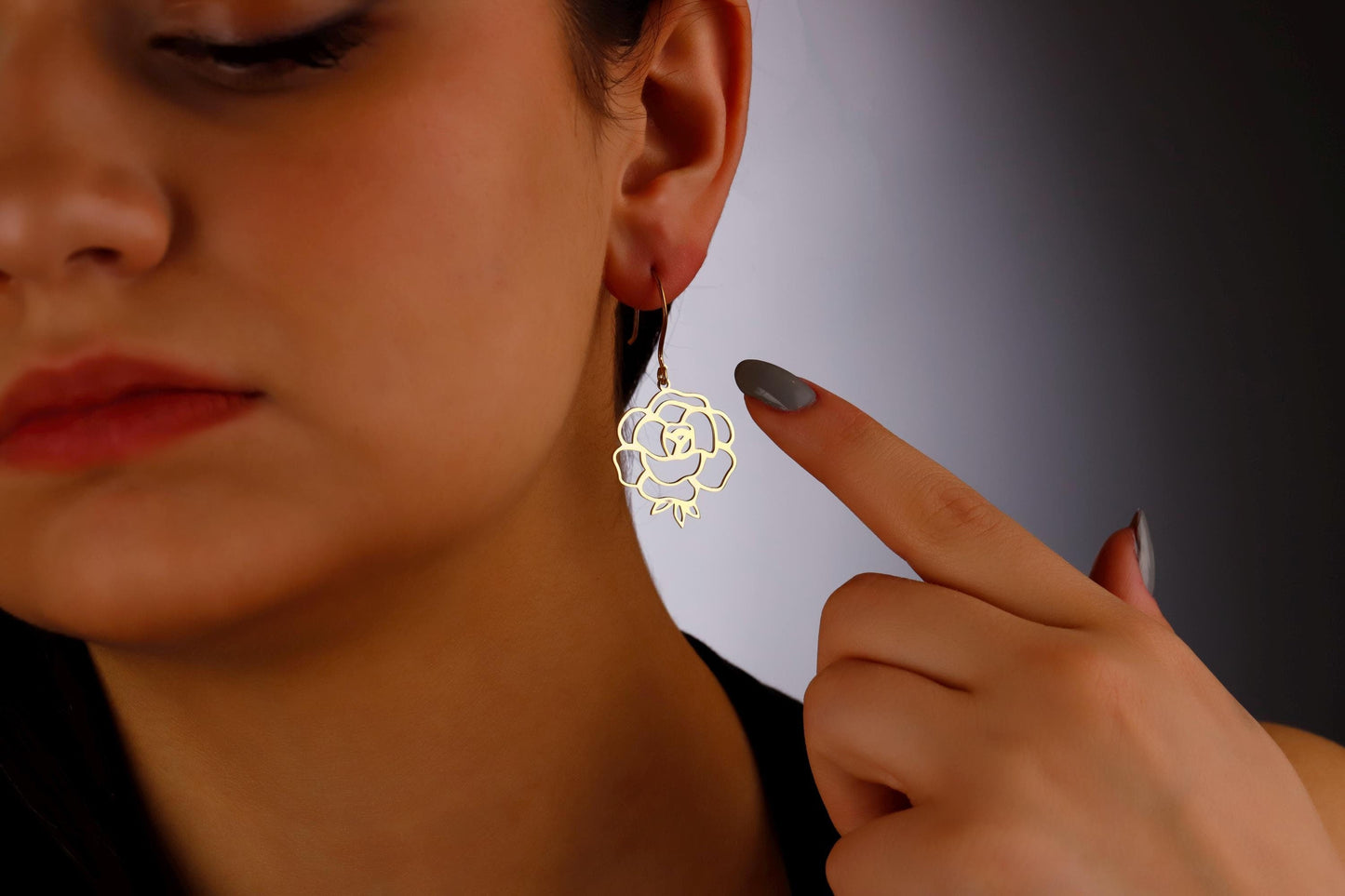 Birth Flower Earrings - Dazzling Floral Designs