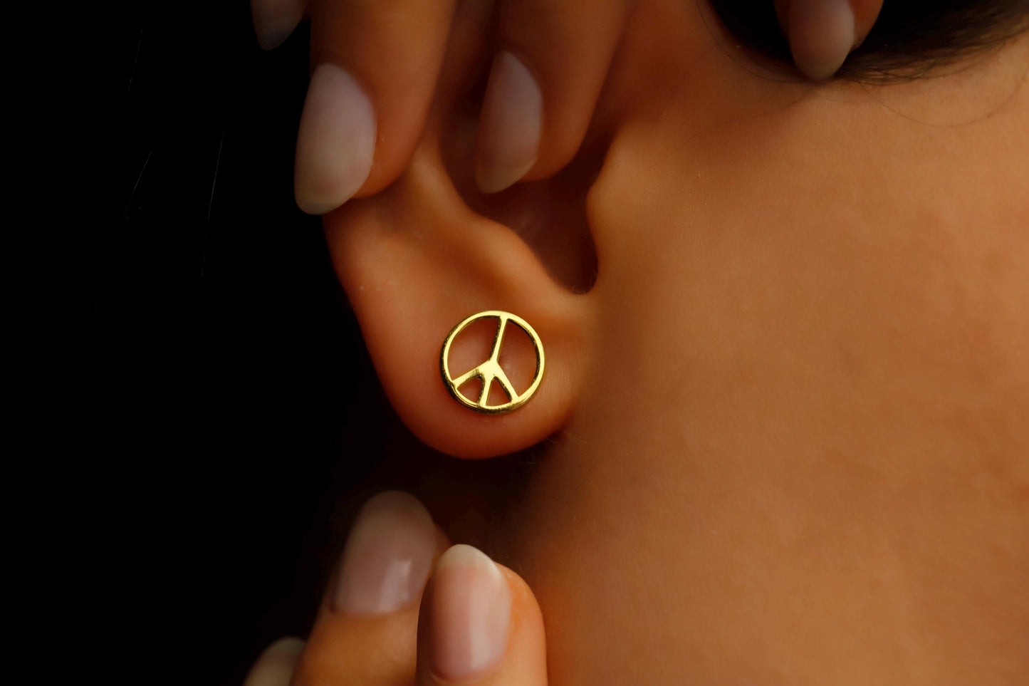 Silver & Shine Peace Sign Stud Earrings - Timeless 925 Sterling Silver Design