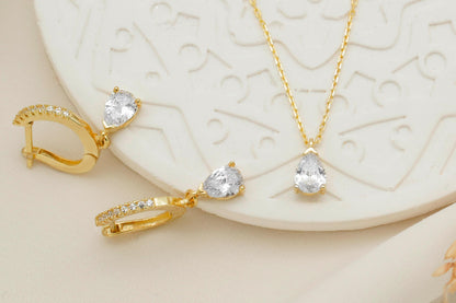 Diamond Dangle Earrings Necklace Set in Sterling Silver