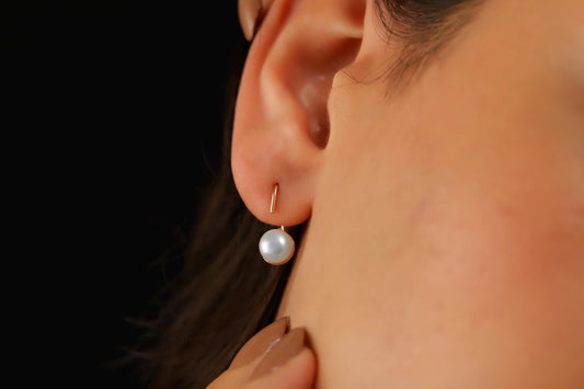 Elegant Pearl Stud Earrings - Perfect Wedding Gifts for Bridesmaids