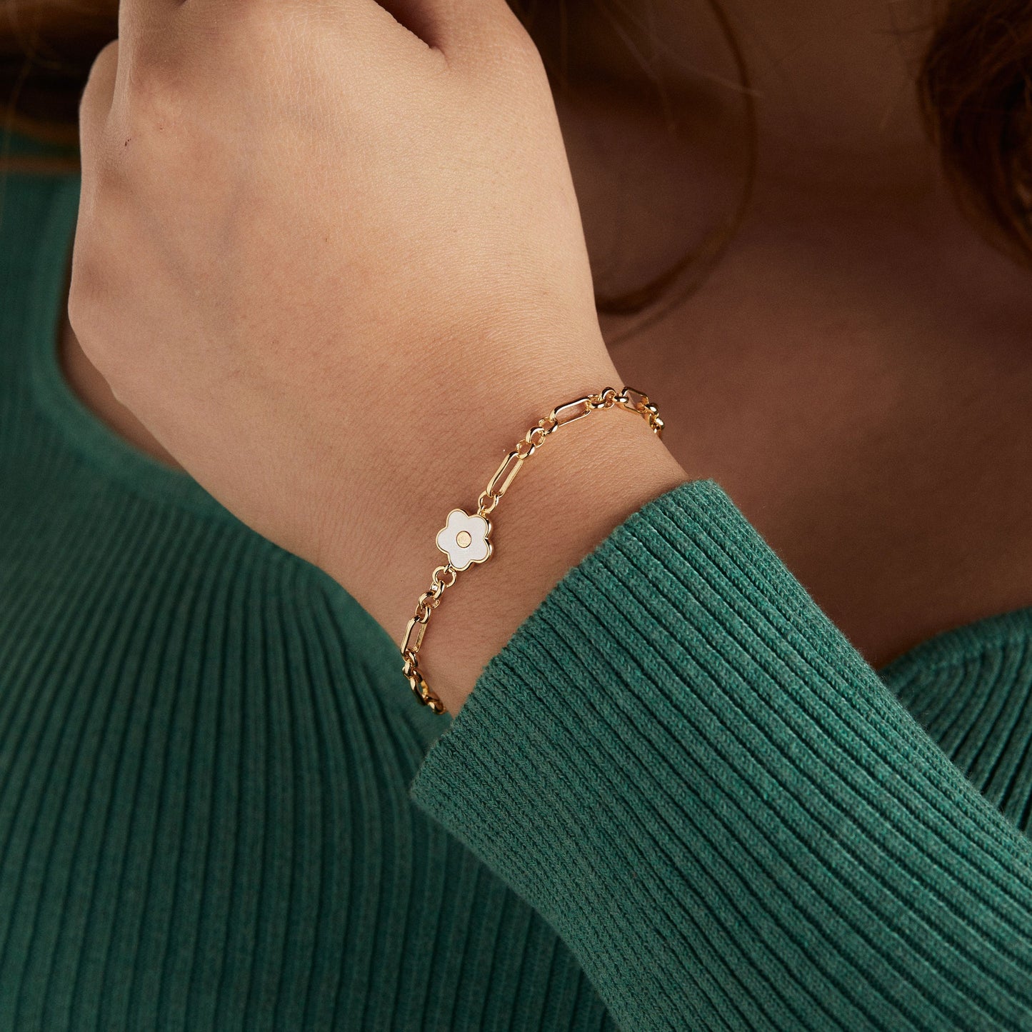 Mother Of Pearl Daisy Charm Chain Bracelet ALEX AND ANI
