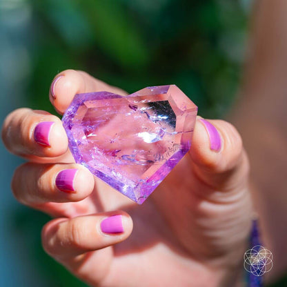 Royal Diamond Heart - Brazilian Amethyst for Manifestation Conscious Items
