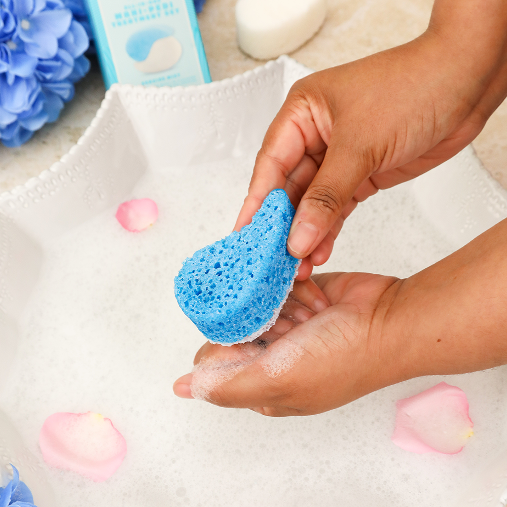 Seaside Mist Mani-Pedi Treatment Set | Essentials Spongellé