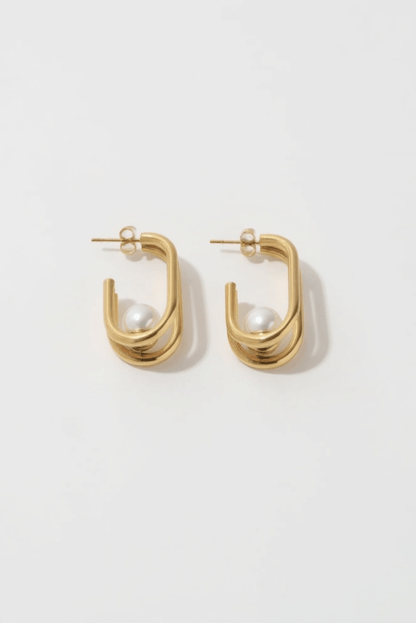 Thalia Waterproof Earring Shiny Faux Pearl at Center Dazzling