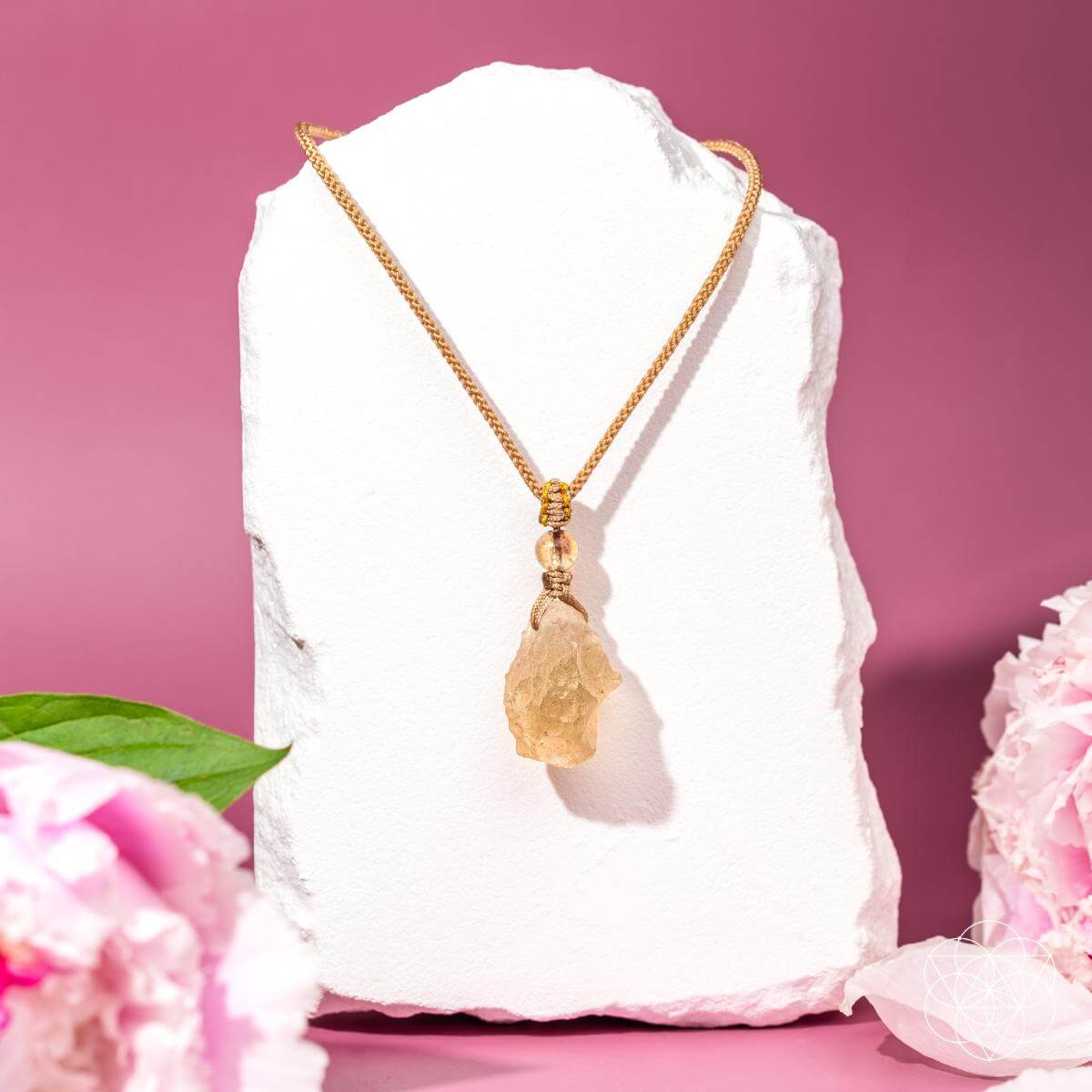The Destiny Relic – Libyan Desert Glass Pendant Conscious Items