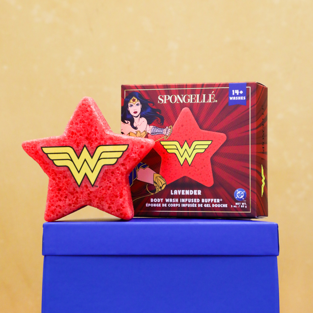 Wonder Woman™ Lavender Body Buffer | DC Superhero Spongellé